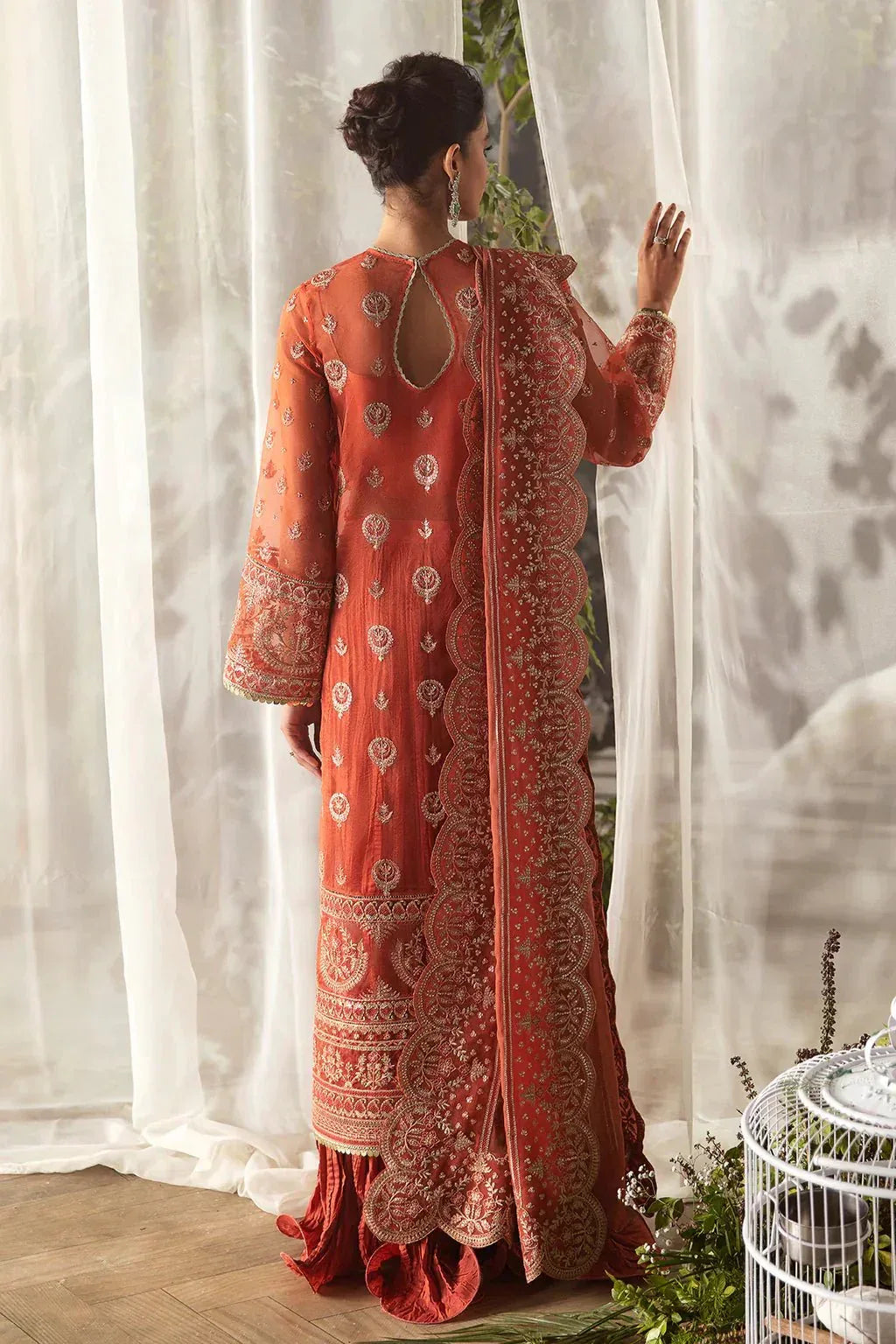 Afrozeh | La Fuchsia 24 | Sierra - Aqsa Fabrics