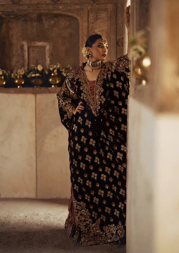 Aik Atelier | Dastoor Velvet 24 | DASTOOR - LOOK 03 - Aqsa Fabrics