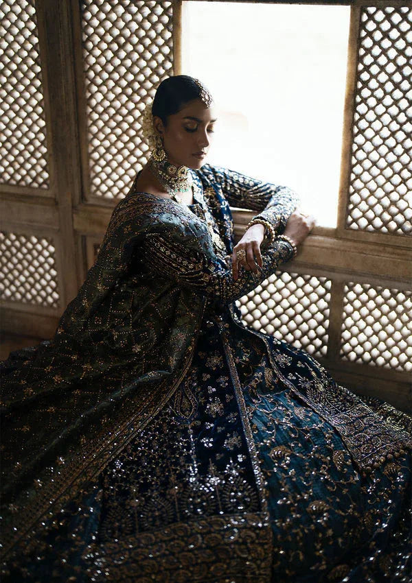 Aik Atelier | Dastoor Velvet 24 | DASTOOR - LOOK 05 - Aqsa Fabrics
