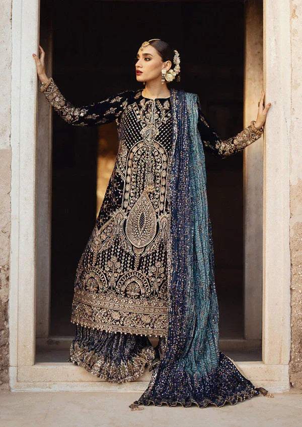 Aik Atelier | Dastoor Velvet 24 | DASTOOR - LOOK 07 - Aqsa Fabrics