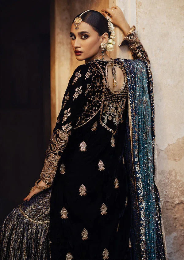 Aik Atelier | Dastoor Velvet 24 | DASTOOR - LOOK 07 - Aqsa Fabrics