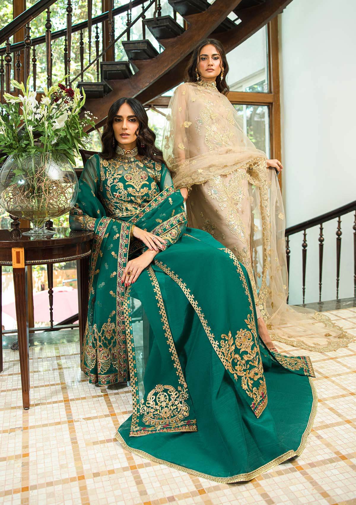 Aik Atelier | Formals Collection | GLOSSIER - LOOK 01 - Aqsa Fabrics