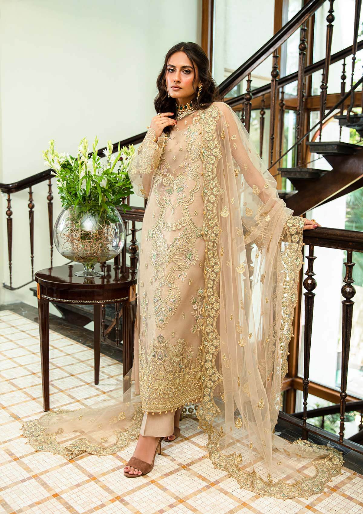 Aik Atelier | Formals Collection | GLOSSIER - LOOK 02 - Aqsa Fabrics