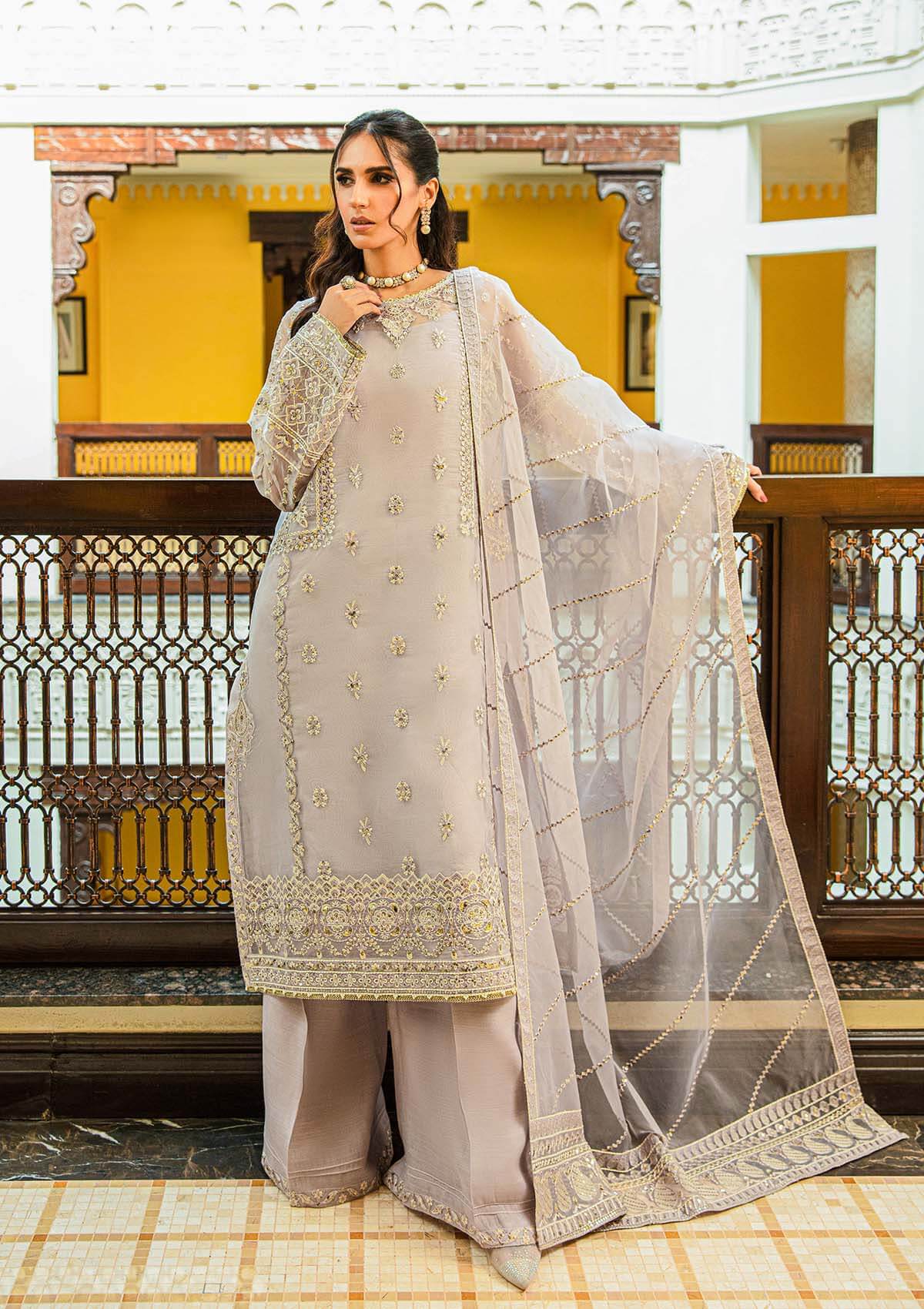 Aik Atelier | Formals Collection | GLOSSIER - LOOK 07 - Aqsa Fabrics