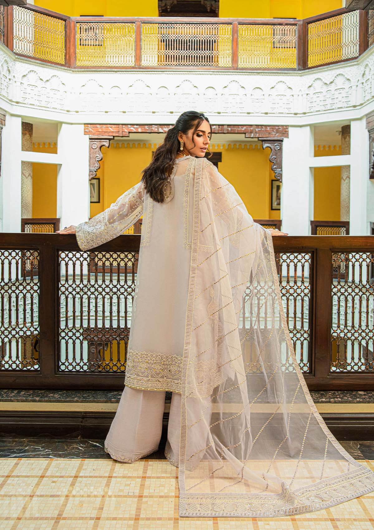 Aik Atelier | Formals Collection | GLOSSIER - LOOK 07 - Aqsa Fabrics