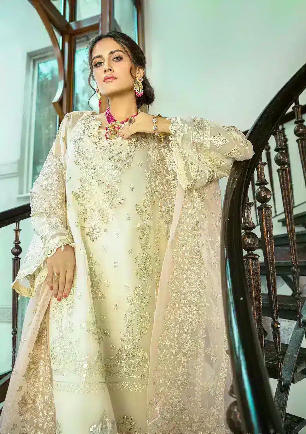 Aik Atelier | Formals Collection | GLOSSIER - LOOK 09 - Aqsa Fabrics