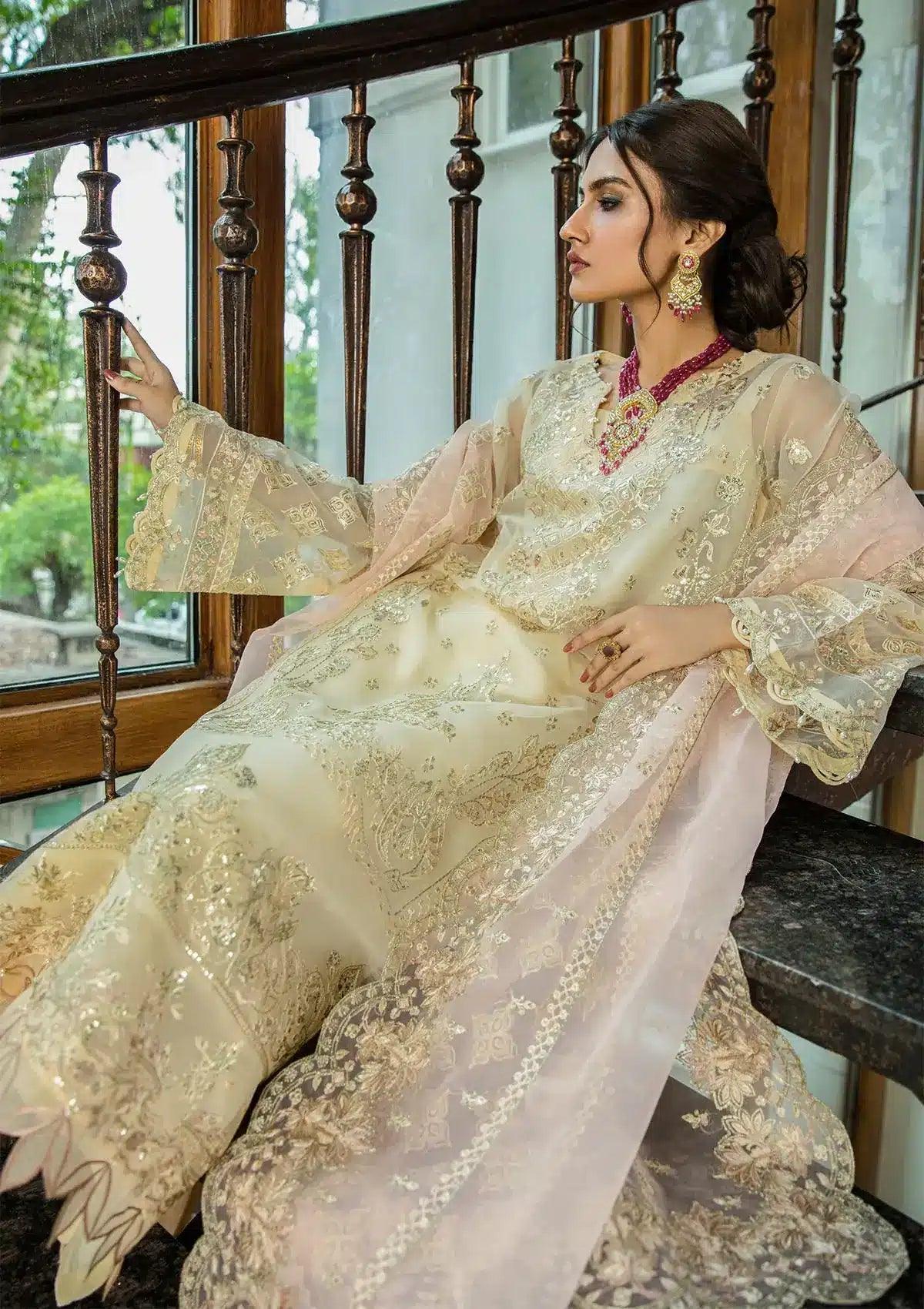 Aik Atelier | Formals Collection | GLOSSIER - LOOK 09 - Aqsa Fabrics