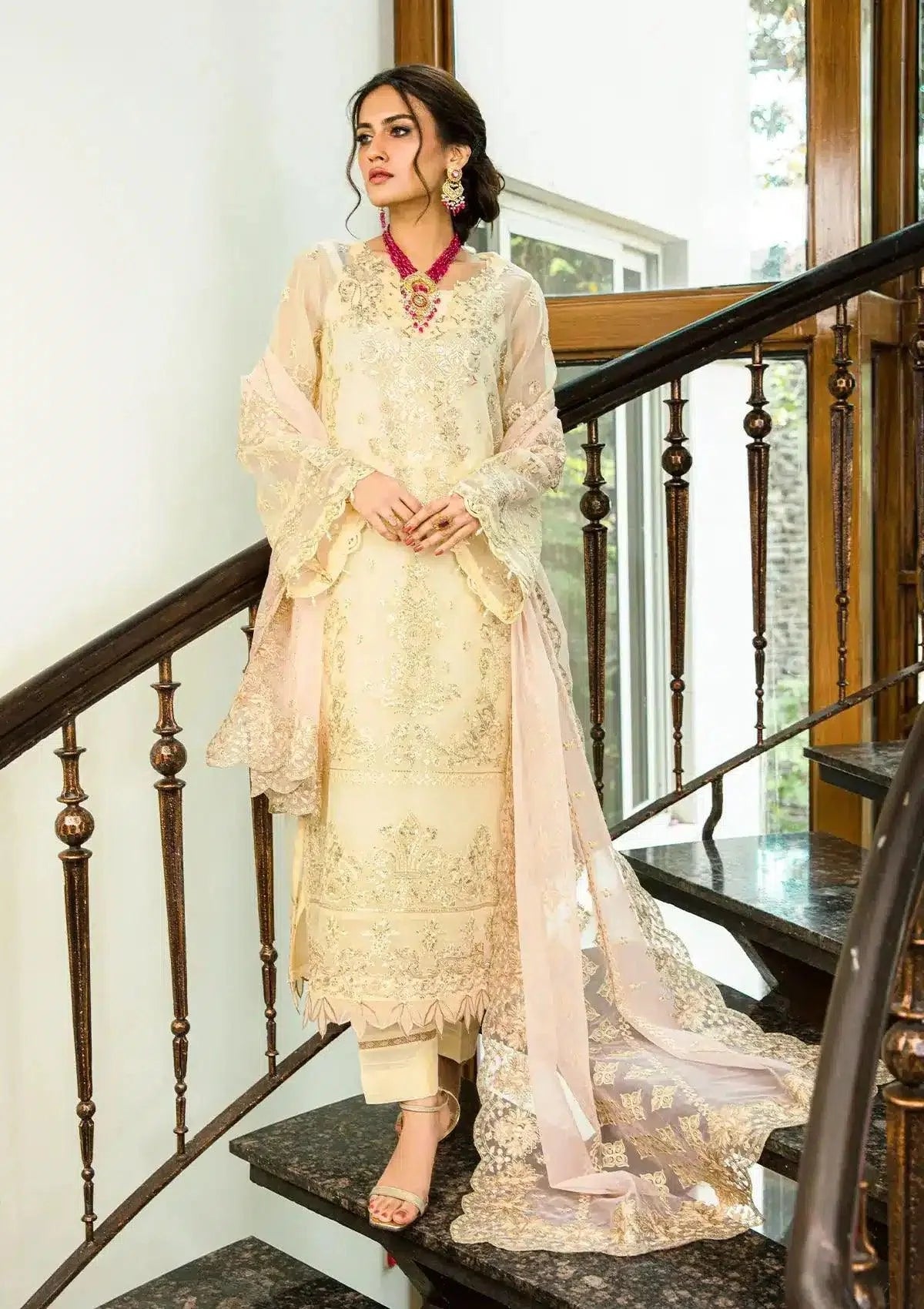 Aik Atelier | Formals Collection | GLOSSIER - LOOK 09 - Aqsa Fabrics