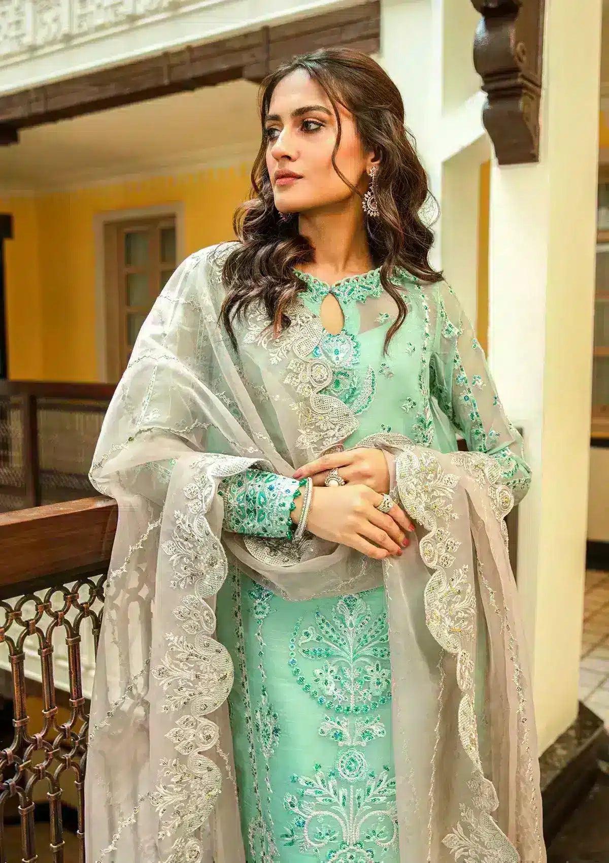 Aik Atelier | Formals Collection | GLOSSIER - LOOK 10 - Aqsa Fabrics