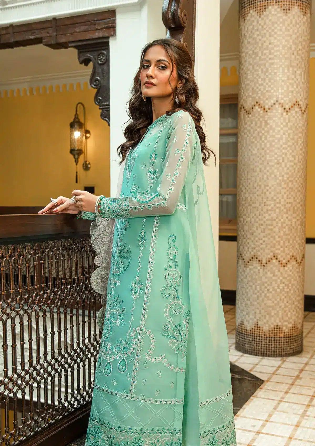 Aik Atelier | Formals Collection | GLOSSIER - LOOK 10 - Aqsa Fabrics