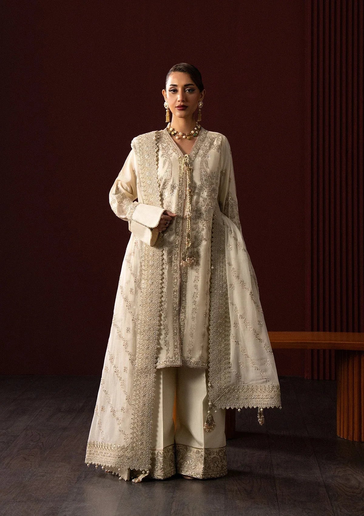 Aik Atelier | Lady Aik 25 | LOOK 01 - Aqsa Fabrics
