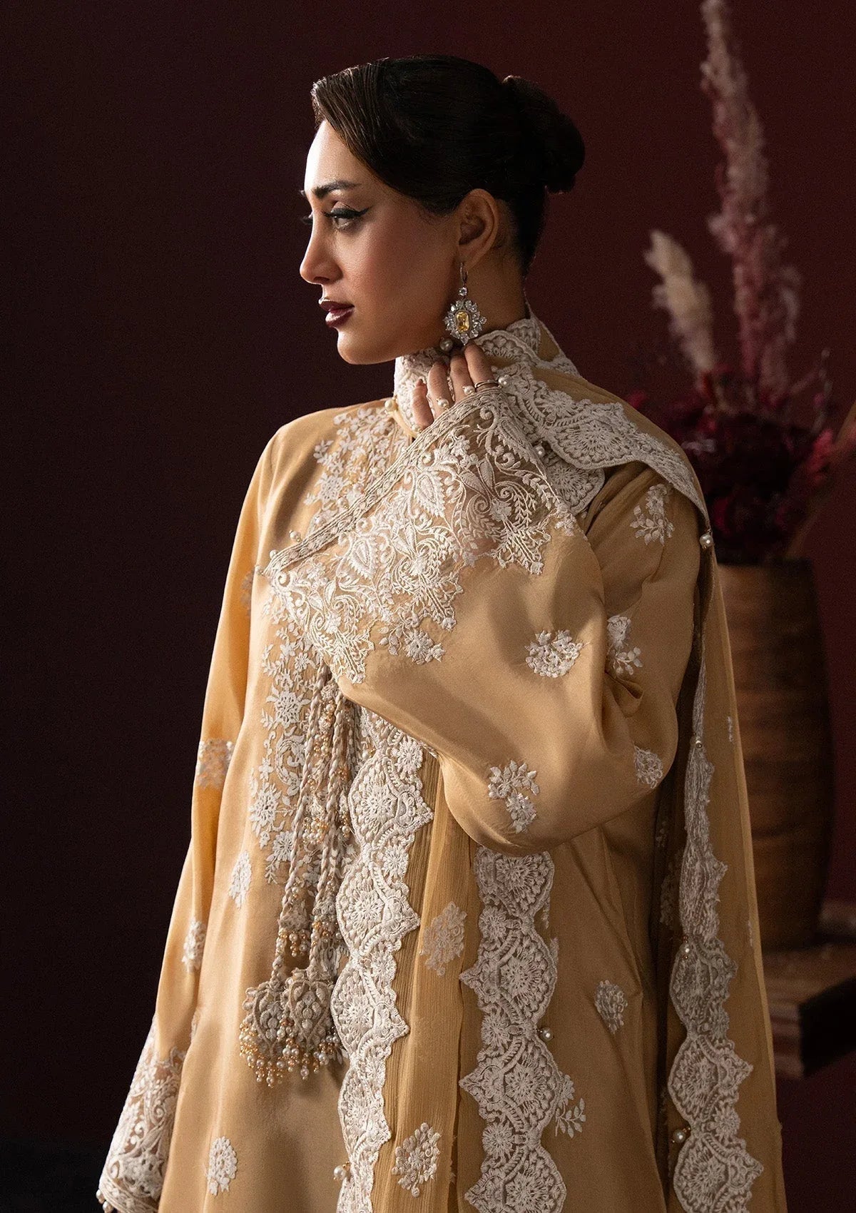 Aik Atelier | Lady Aik 25 | LOOK 04 - Aqsa Fabrics