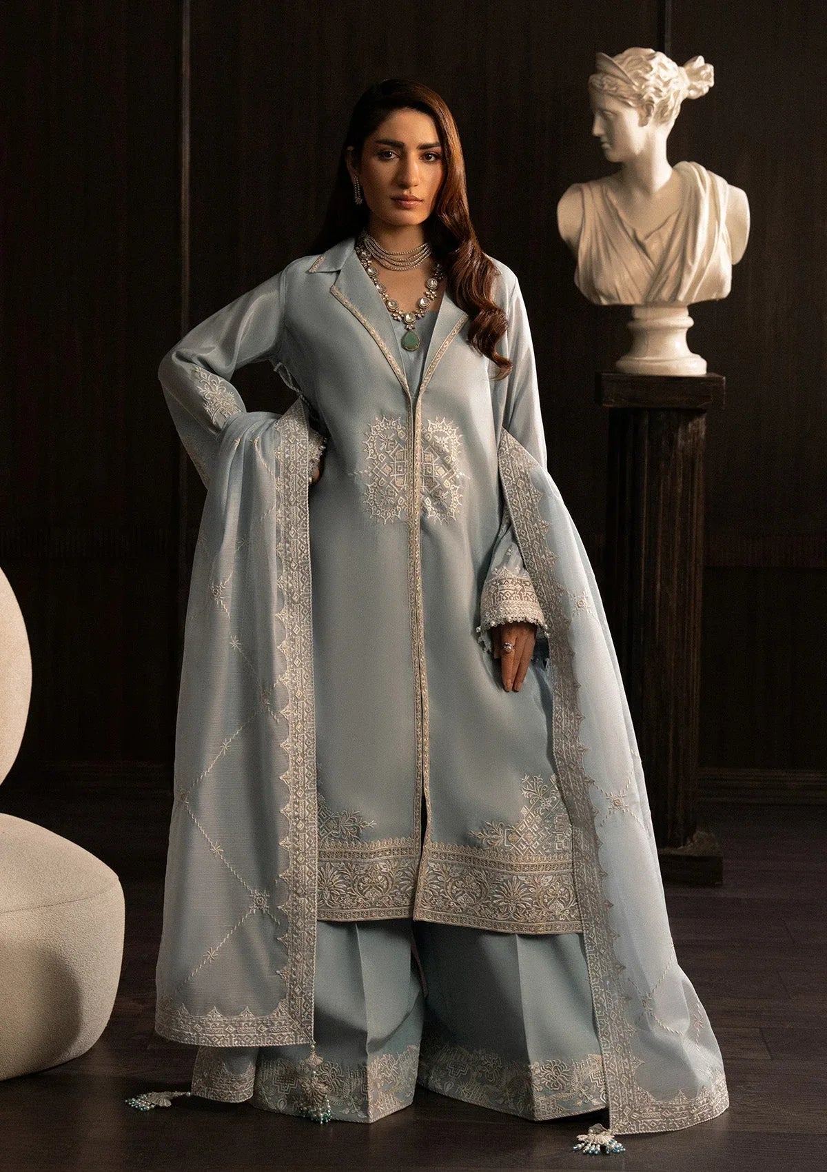 Aik Atelier | Lady Aik 25 | LOOK 05 - Aqsa Fabrics