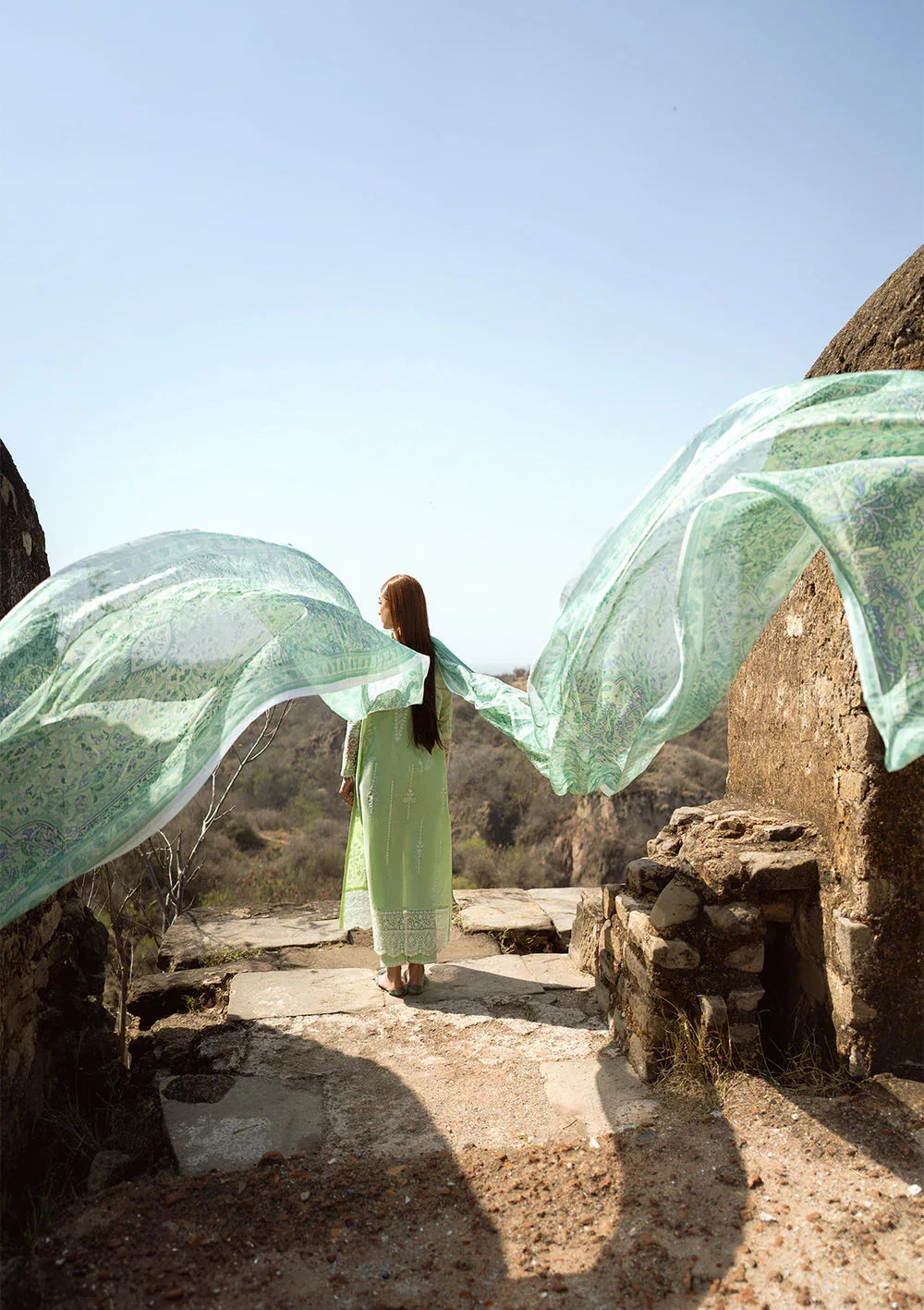 Aik Atelier | Pardes Lawn 24 | LOOK 02 - Aqsa Fabrics