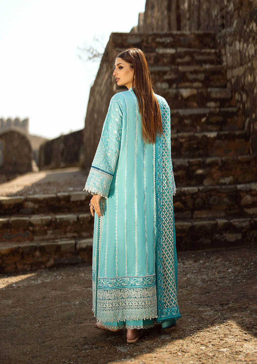 Aik Atelier | Pardes Lawn 24 | LOOK 03 - Aqsa Fabrics