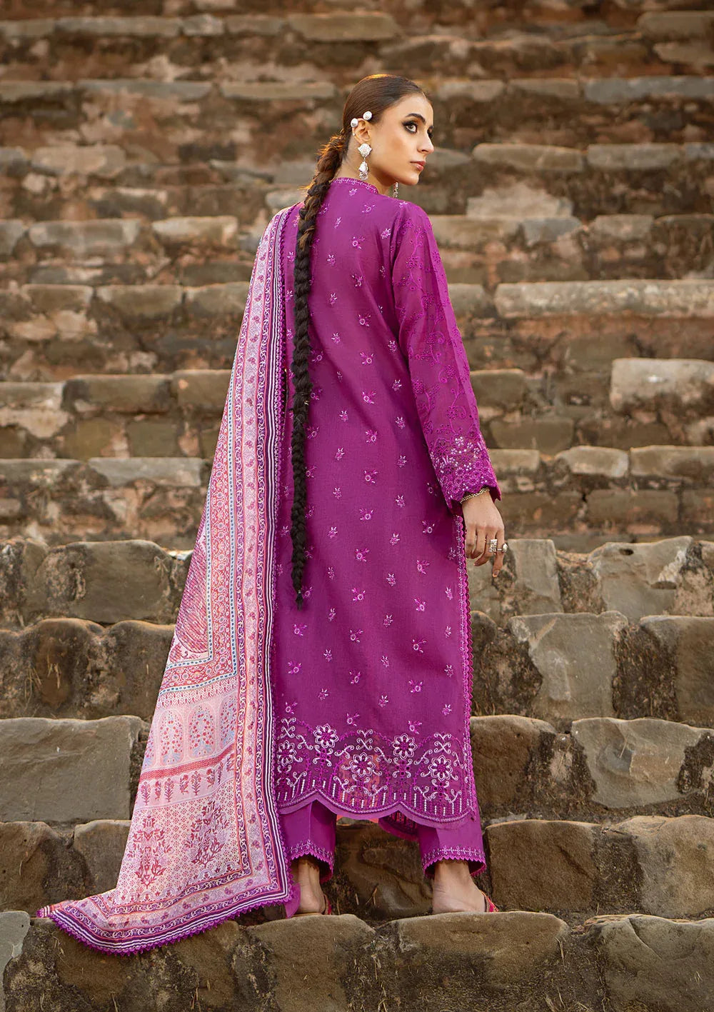 Aik Atelier | Pardes Lawn 24 | LOOK 04 - Aqsa Fabrics
