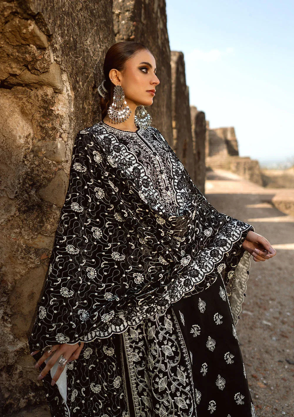 Aik Atelier | Pardes Lawn 24 | LOOK 08 - Aqsa Fabrics