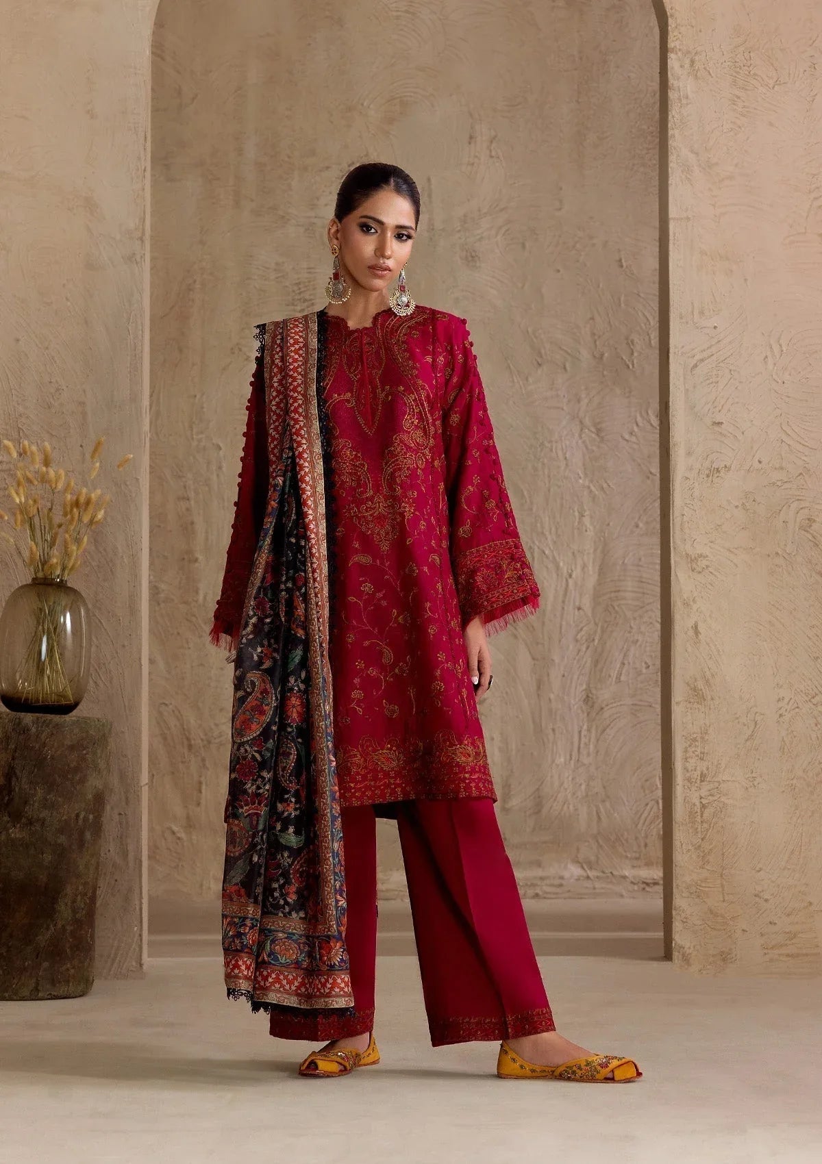 Aik Atelier | RTW 25 |  LOOK 05 - Aqsa Fabrics