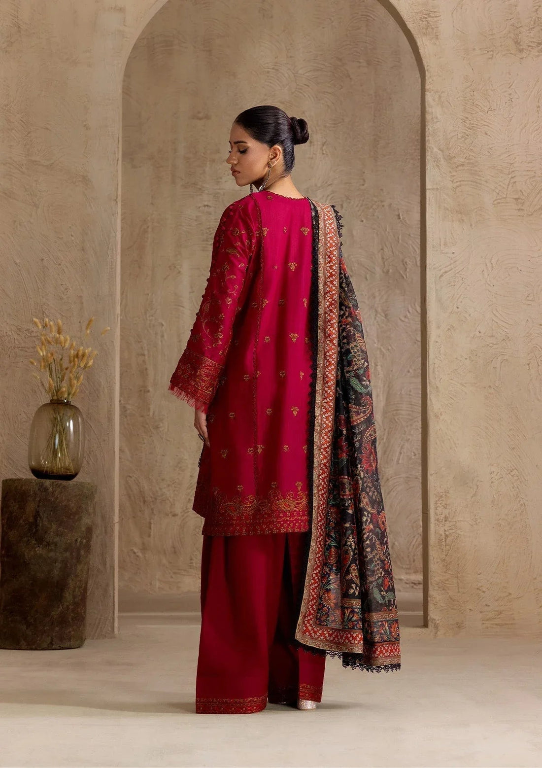 Aik Atelier | RTW 25 |  LOOK 05 - Aqsa Fabrics