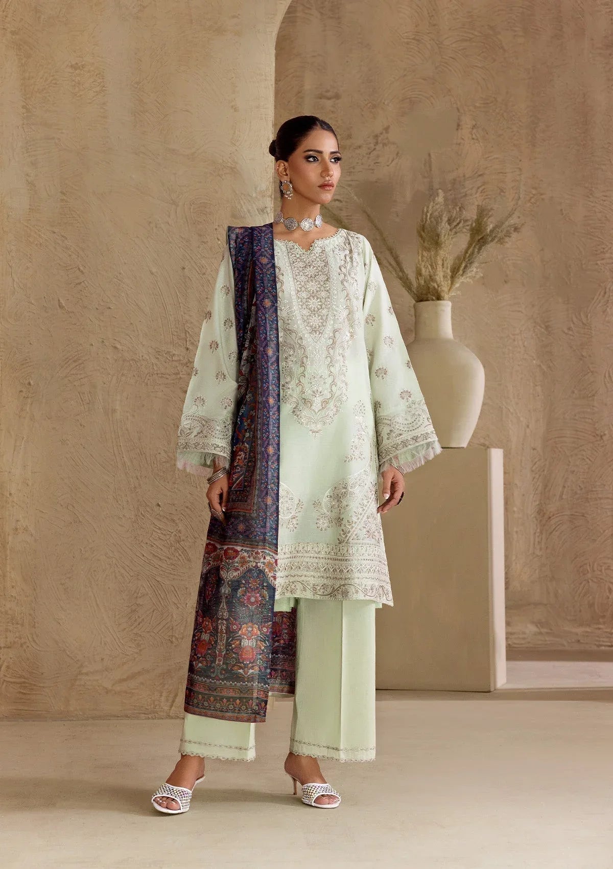 Aik Atelier | RTW 25 | LOOK 10 - Aqsa Fabrics