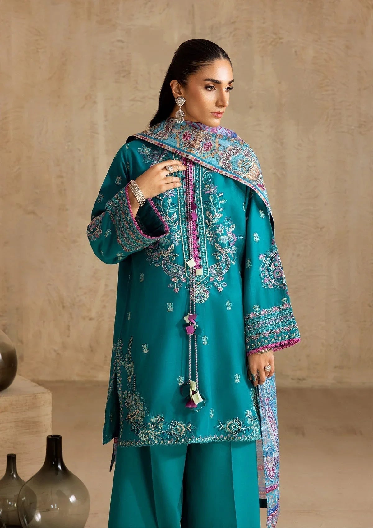 Aik Atelier | RTW 25 | LOOK 11 - Aqsa Fabrics