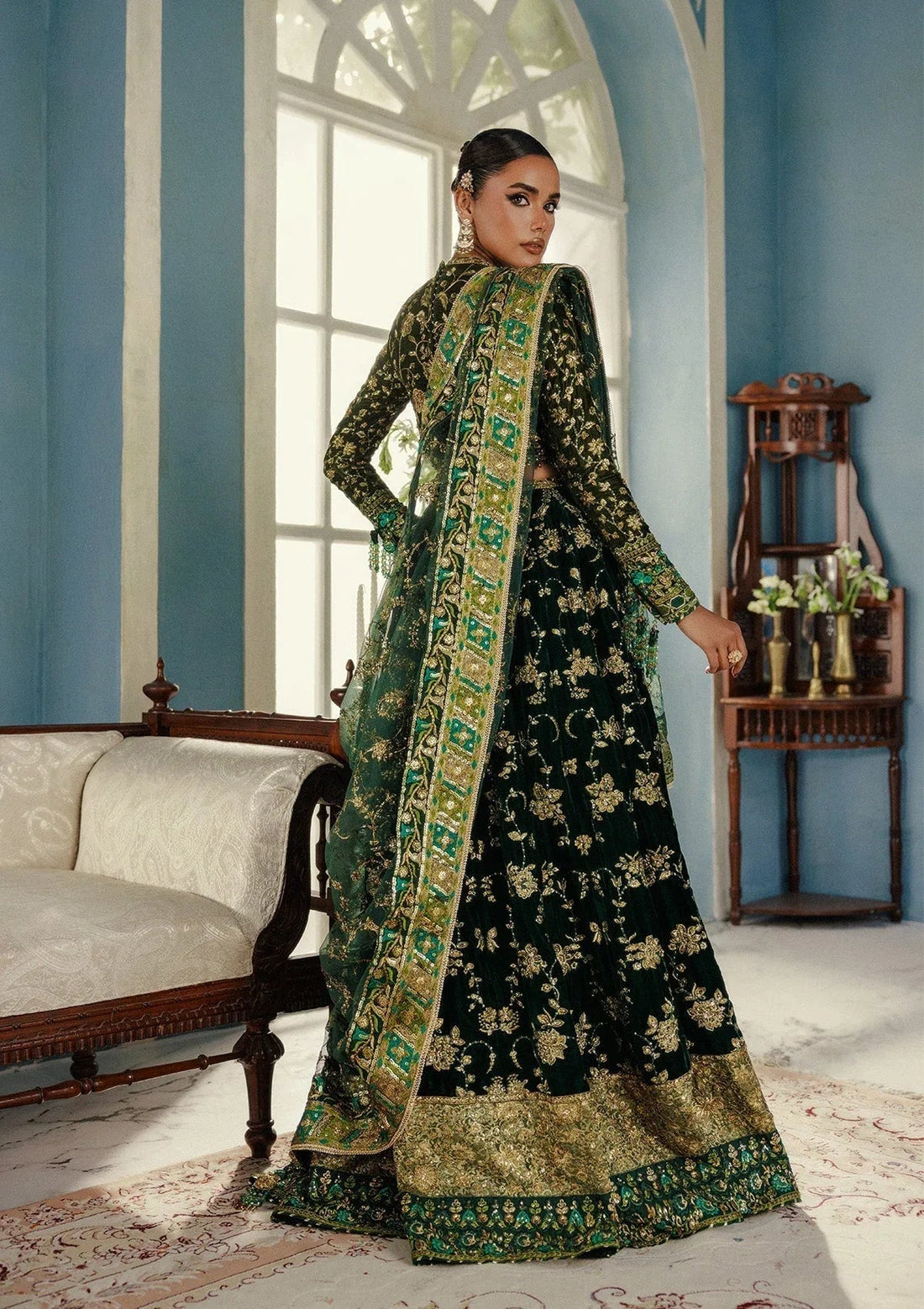 Aik Atelier | Udaipur Velvet 25 | LOOK 02 - Aqsa Fabrics