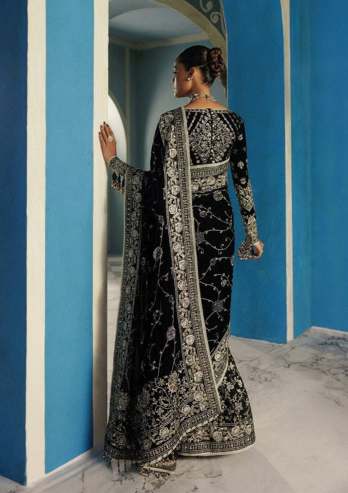 Aik Atelier | Udaipur Velvet 25 |  LOOK 04 - Aqsa Fabrics