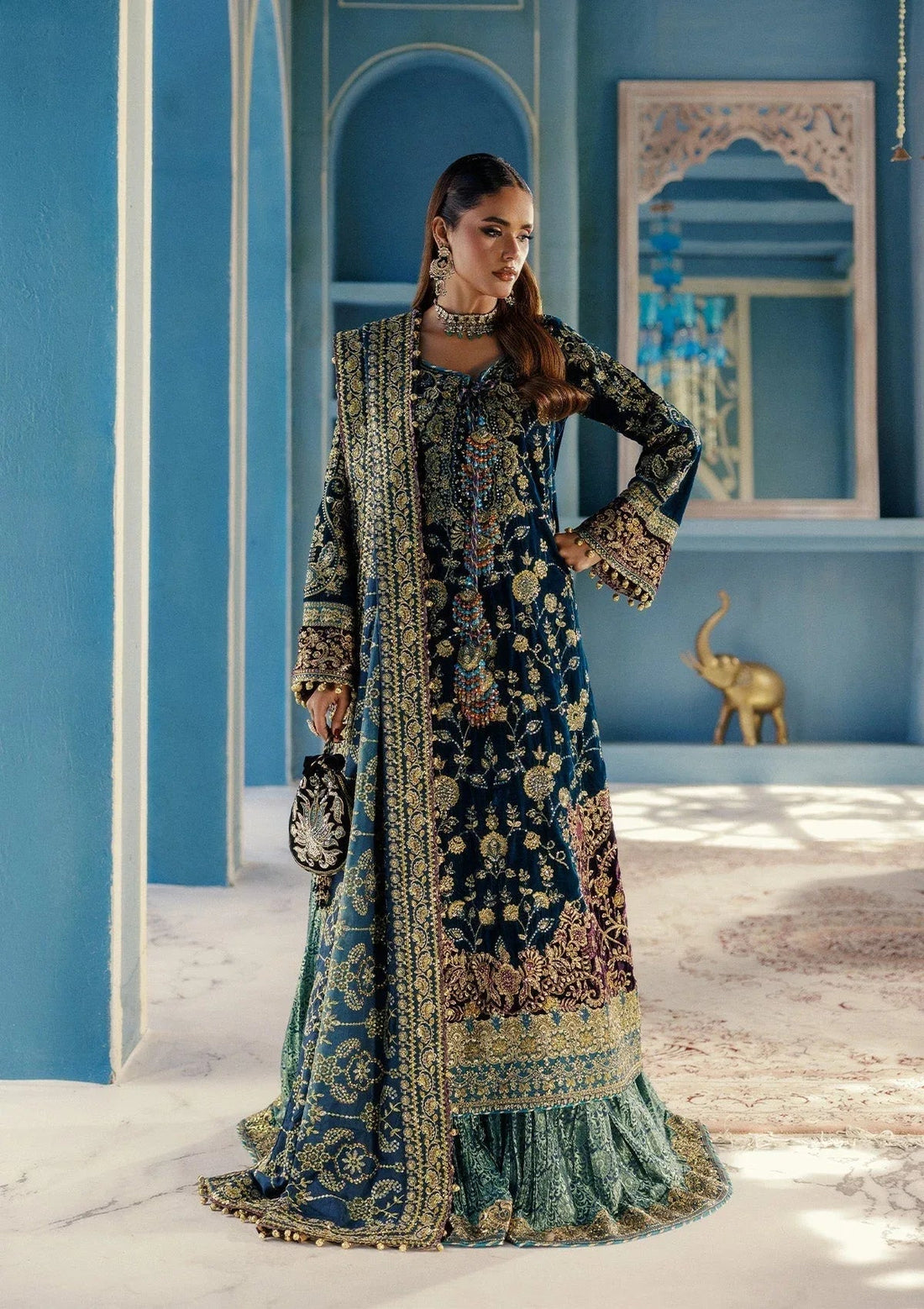 Aik Atelier | Udaipur Velvet 25 | LOOK 08 - Aqsa Fabrics