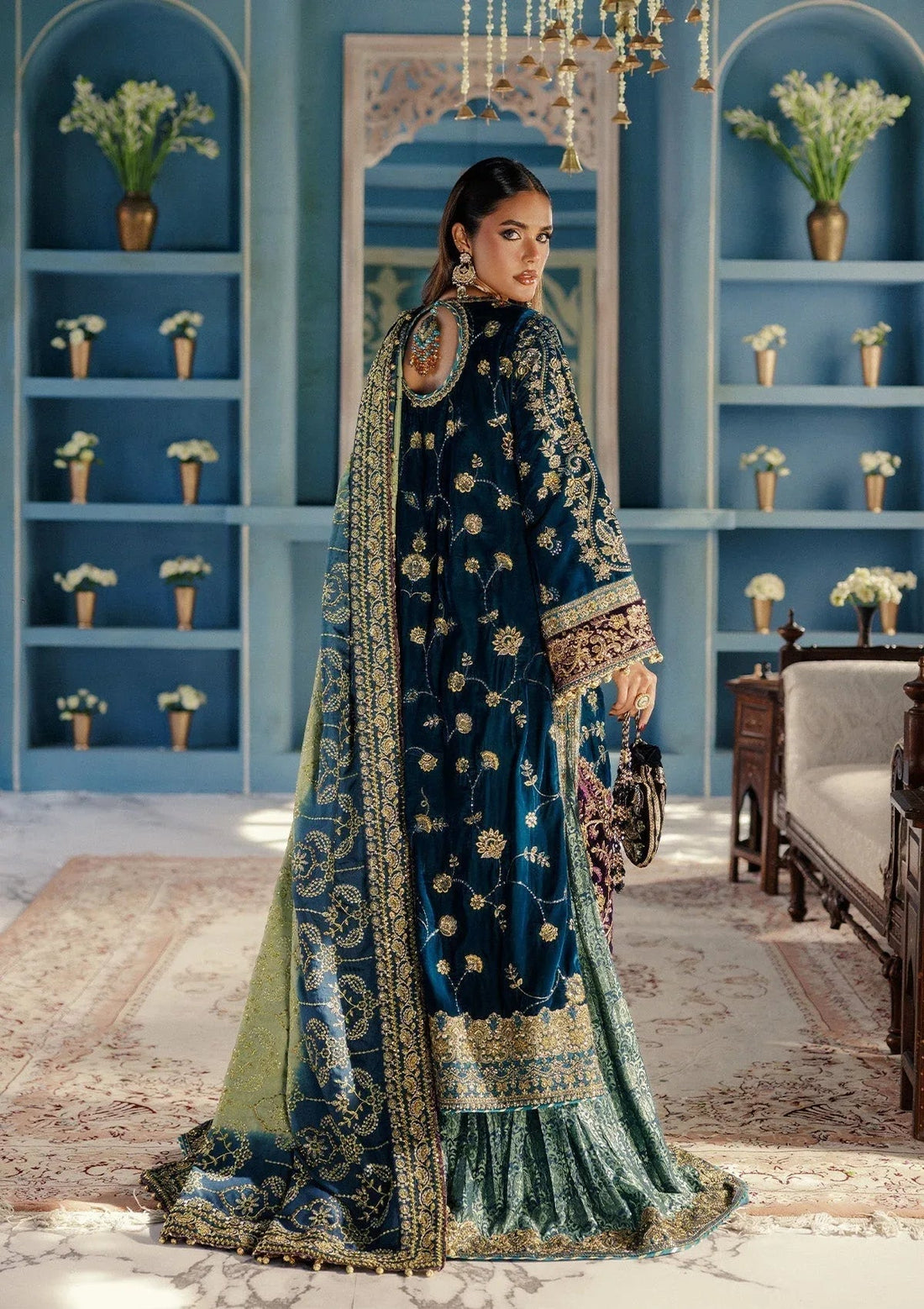 Aik Atelier | Udaipur Velvet 25 | LOOK 08 - Aqsa Fabrics