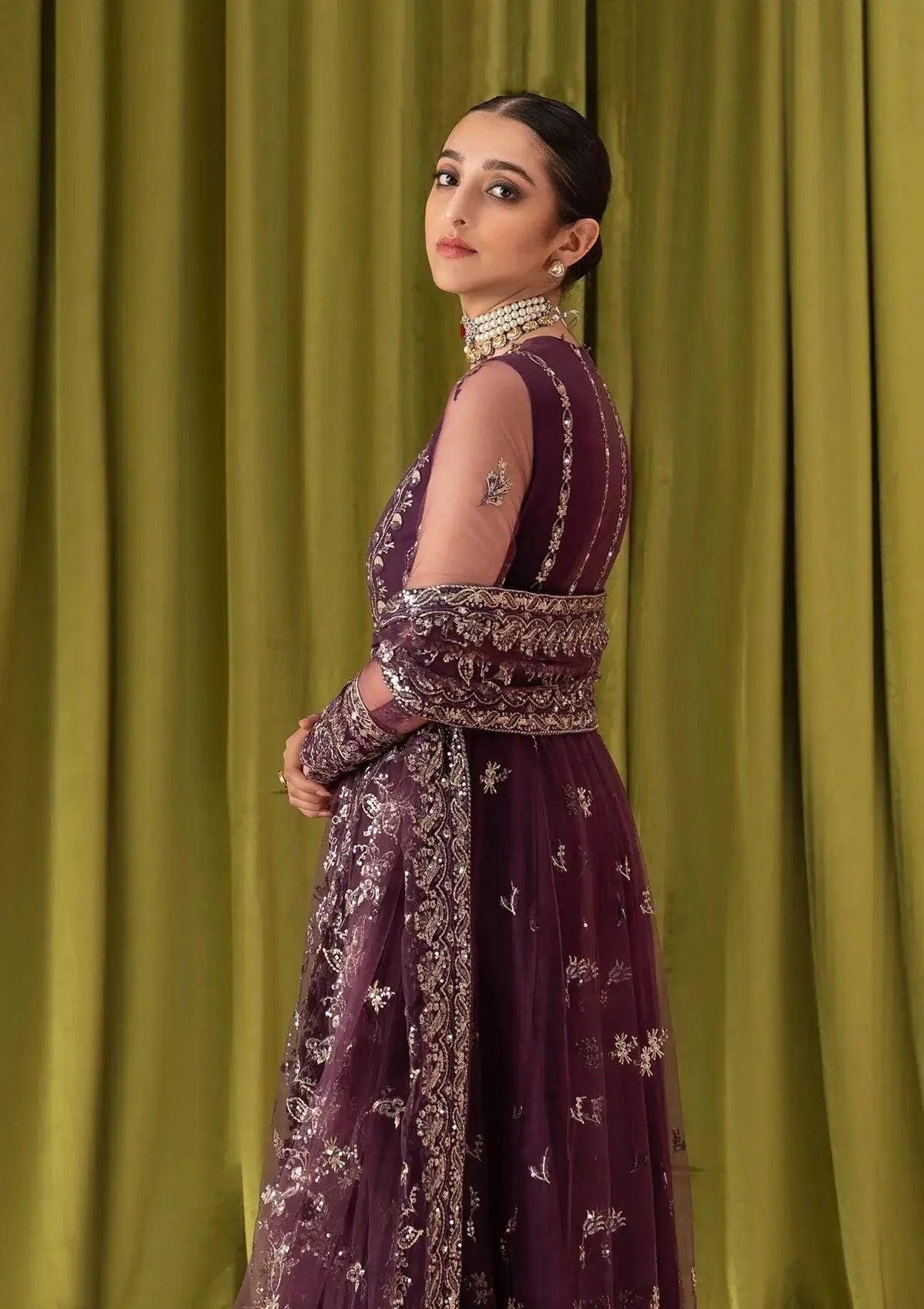 Aik Atelier | Formals Collection | LOOK 01 - Aqsa Fabrics