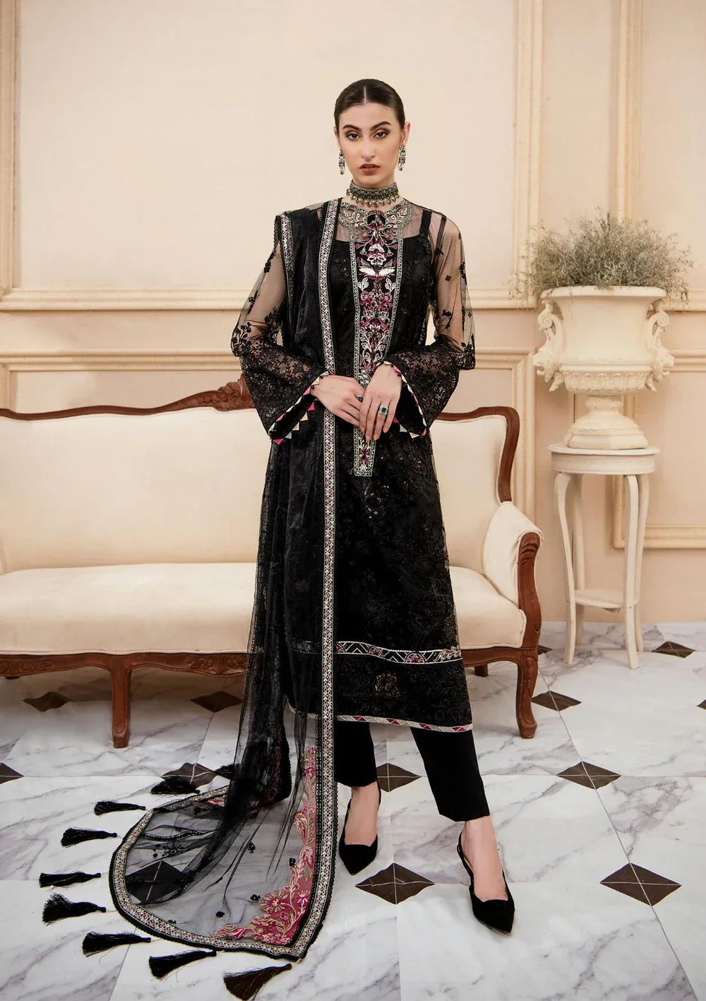 Aik Atelier | Formals Collection | LUMIERE - LOOK 02 - Aqsa Fabrics