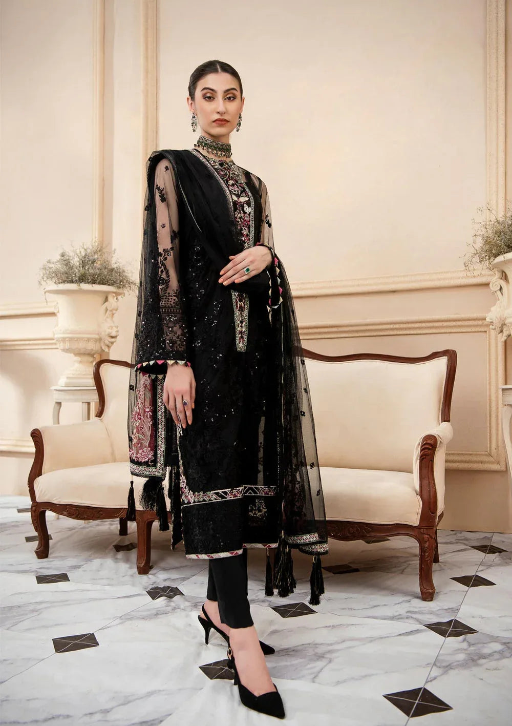 Aik Atelier | Formals Collection | LUMIERE - LOOK 02 - Aqsa Fabrics