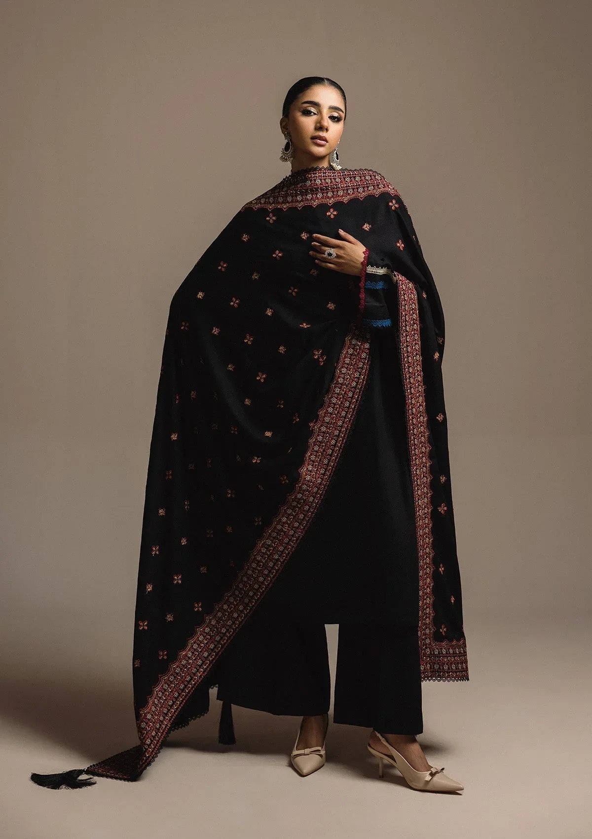 Aik Atelier | Aik Roz Karandi 25 | LOOK 02 - Aqsa Fabrics