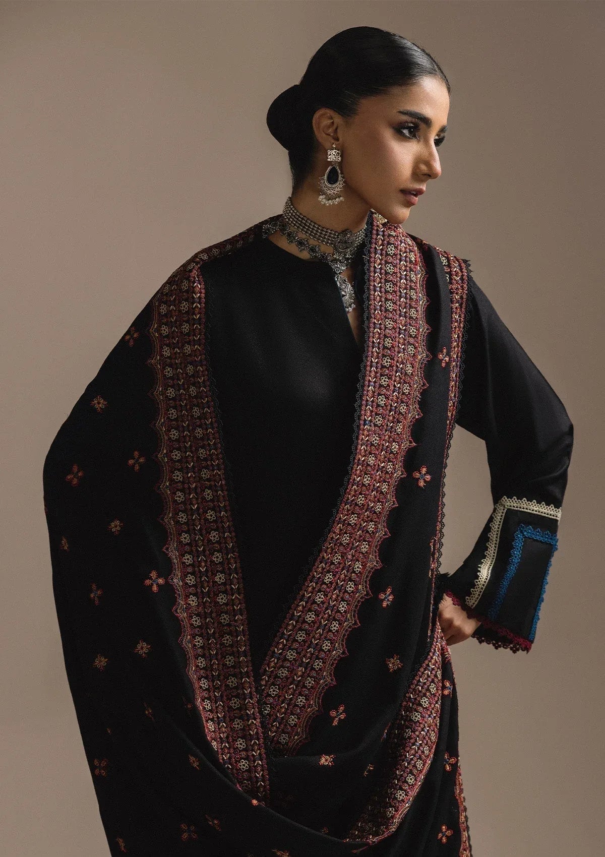 Aik Atelier | Aik Roz Karandi 25 | LOOK 02 - Aqsa Fabrics