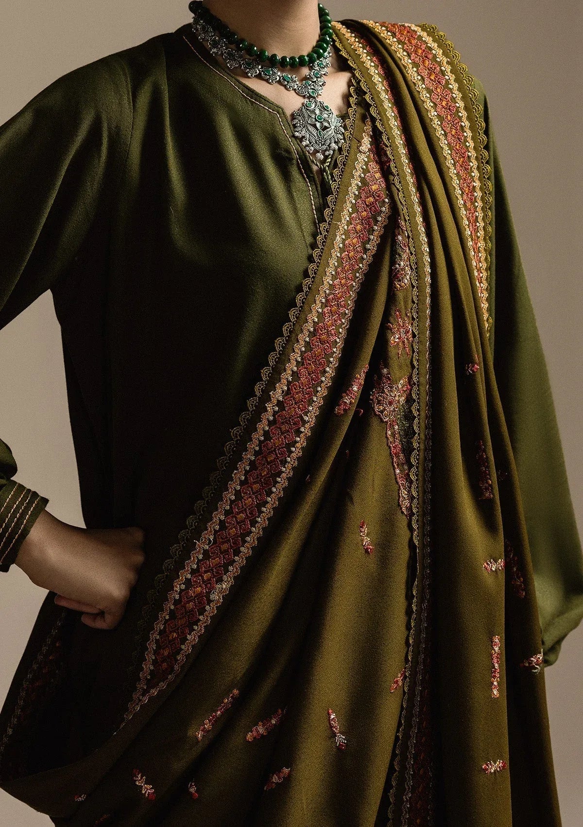 Aik Atelier | Aik Roz Karandi 25 | LOOK 05 - Aqsa Fabrics