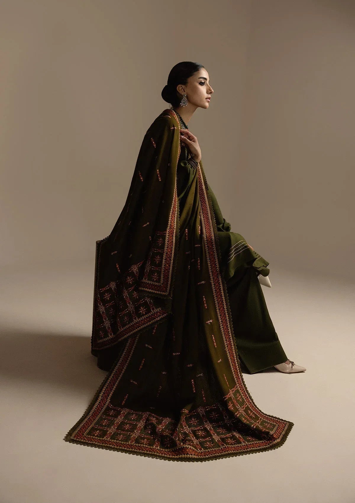 Aik Atelier | Aik Roz Karandi 25 | LOOK 05 - Aqsa Fabrics