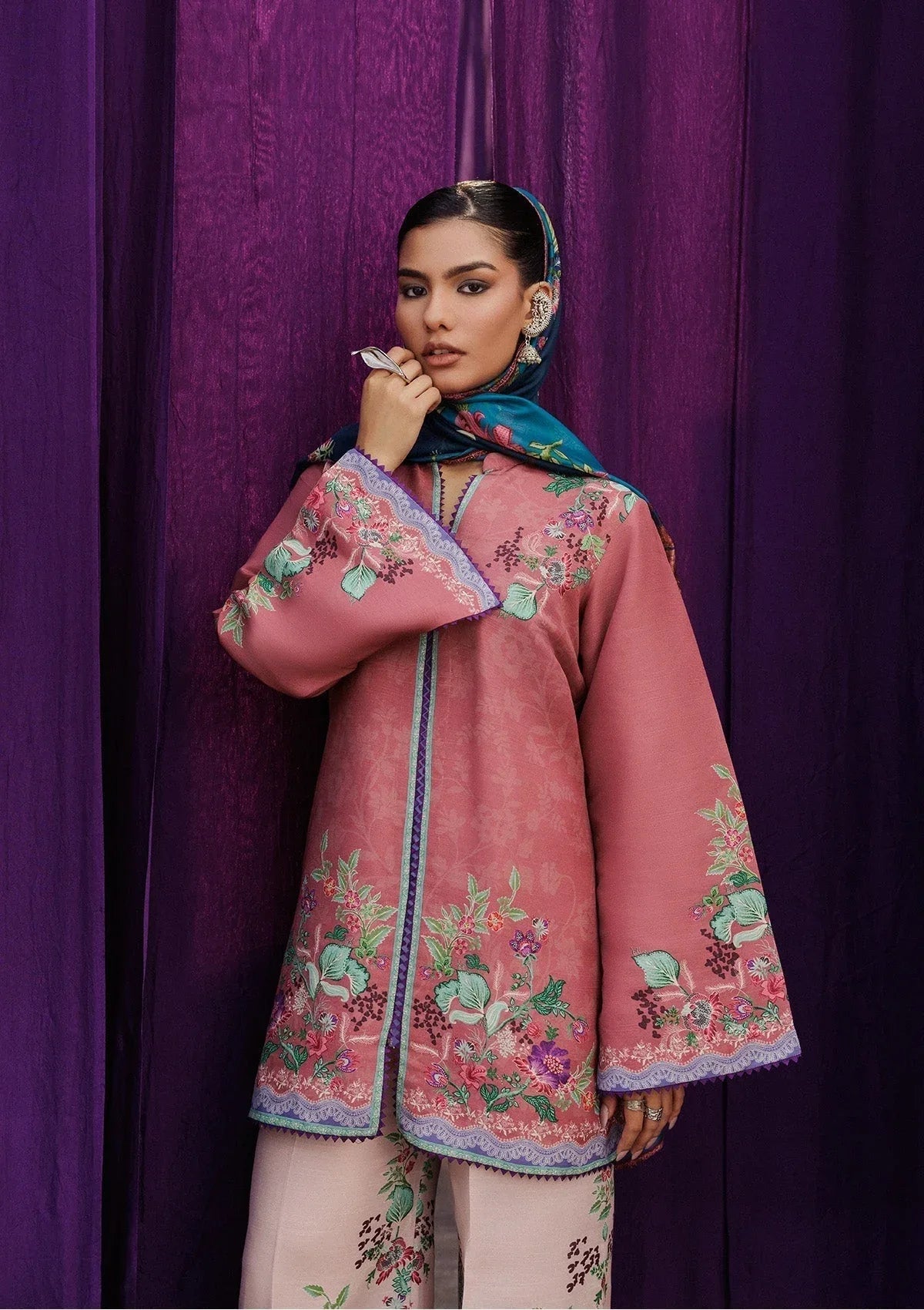 Aik Atelier | Roz Khaddar | AIK ROZ '25 D2 - LOOK 02 - Aqsa Fabrics