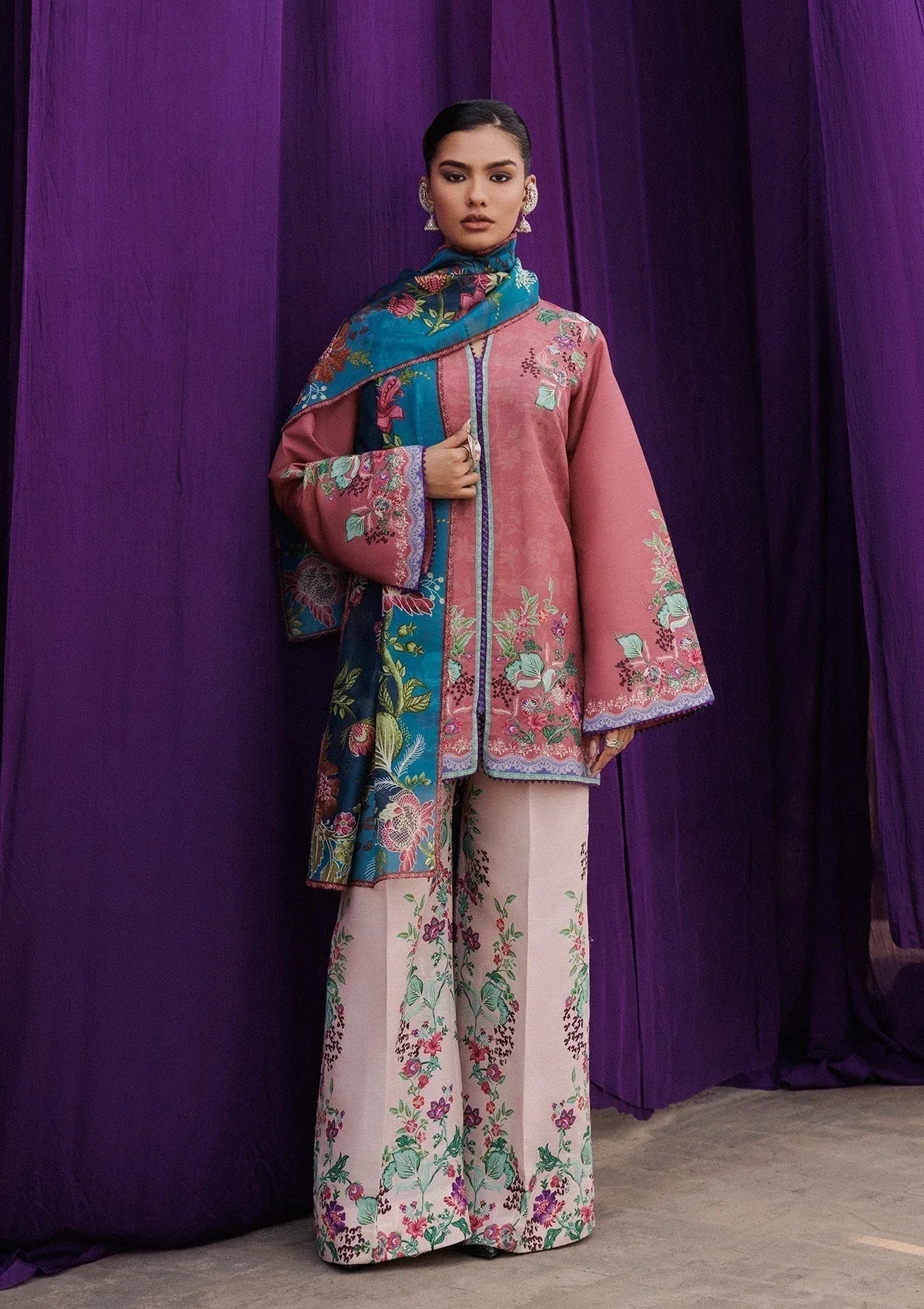 Aik Atelier | Roz Khaddar | AIK ROZ '25 D2 - LOOK 02 - Aqsa Fabrics