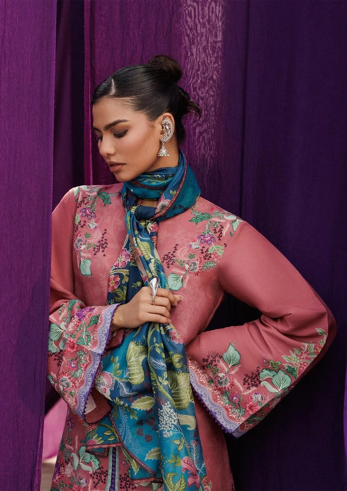 Aik Atelier | Roz Khaddar | AIK ROZ '25 D2 - LOOK 02 - Aqsa Fabrics