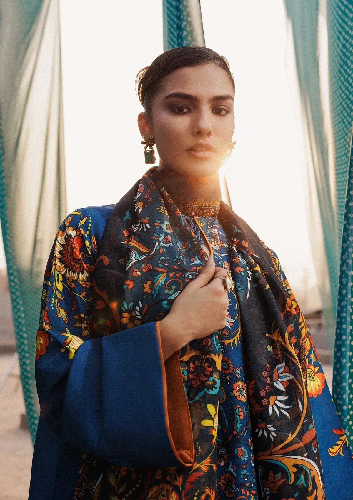 Aik Atelier | Roz Khaddar | AIK ROZ '25 D2 - LOOK 03 - Aqsa Fabrics
