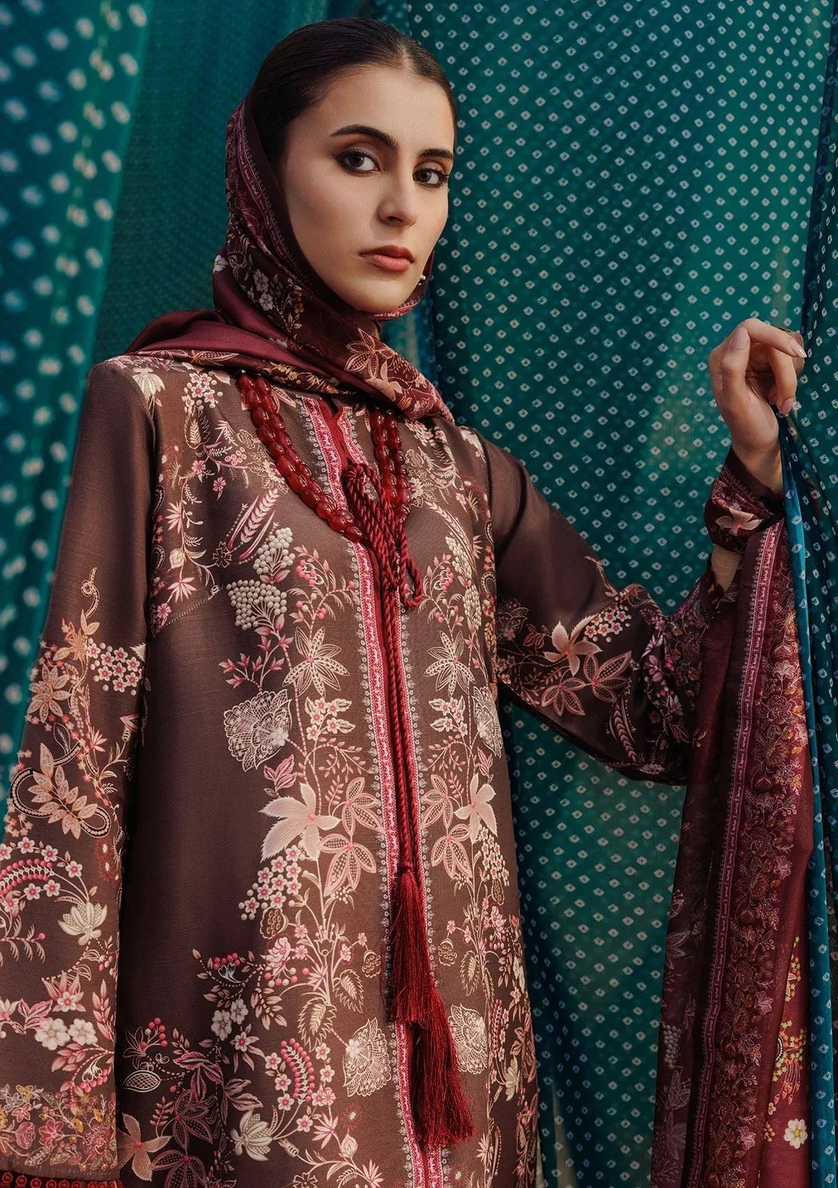 Aik Atelier | Roz Khaddar | AIK ROZ '25 D2 - LOOK 05 - Aqsa Fabrics