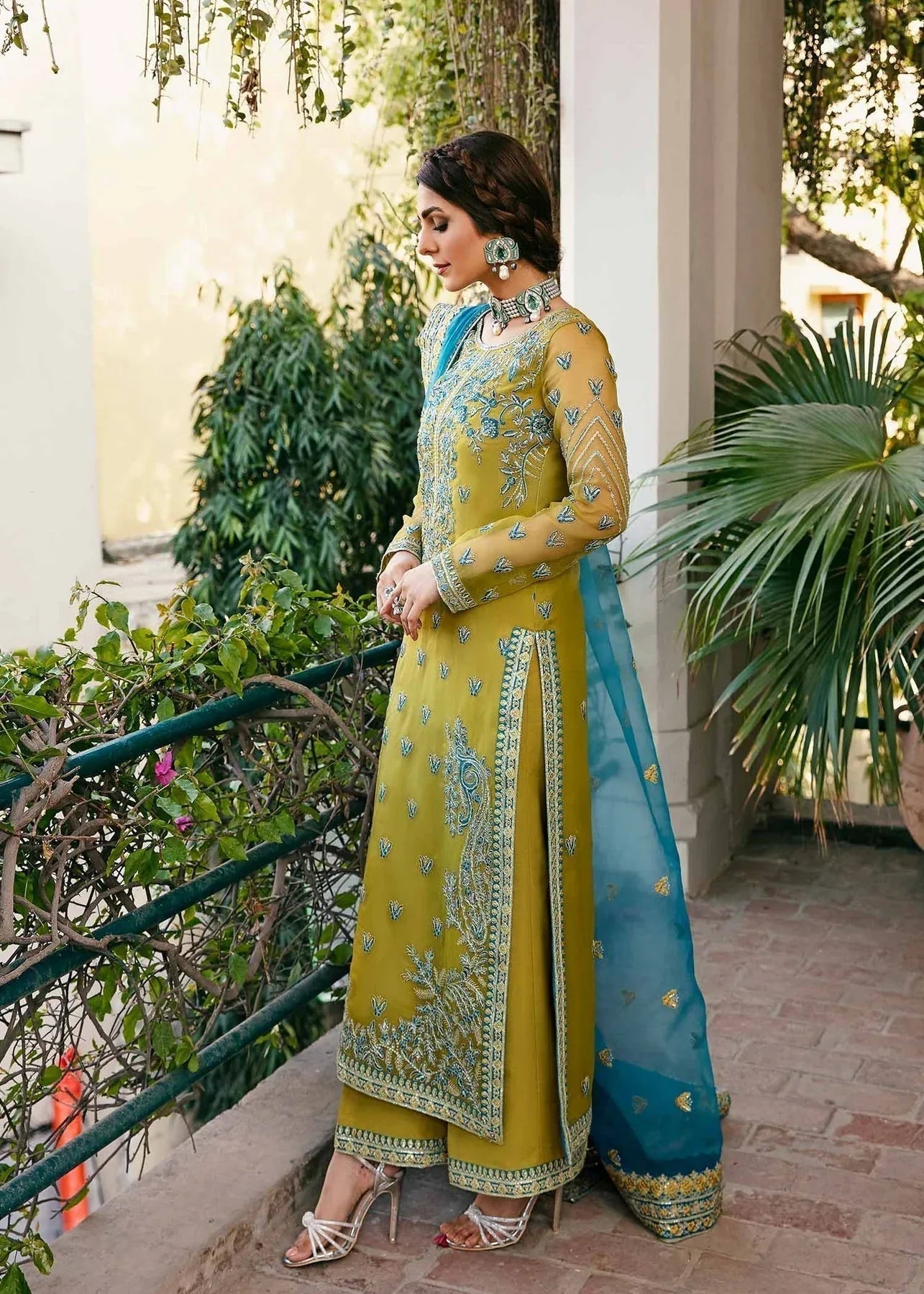 Akbar Aslam | Wedding Formals | DAVINA - Aqsa Fabrics