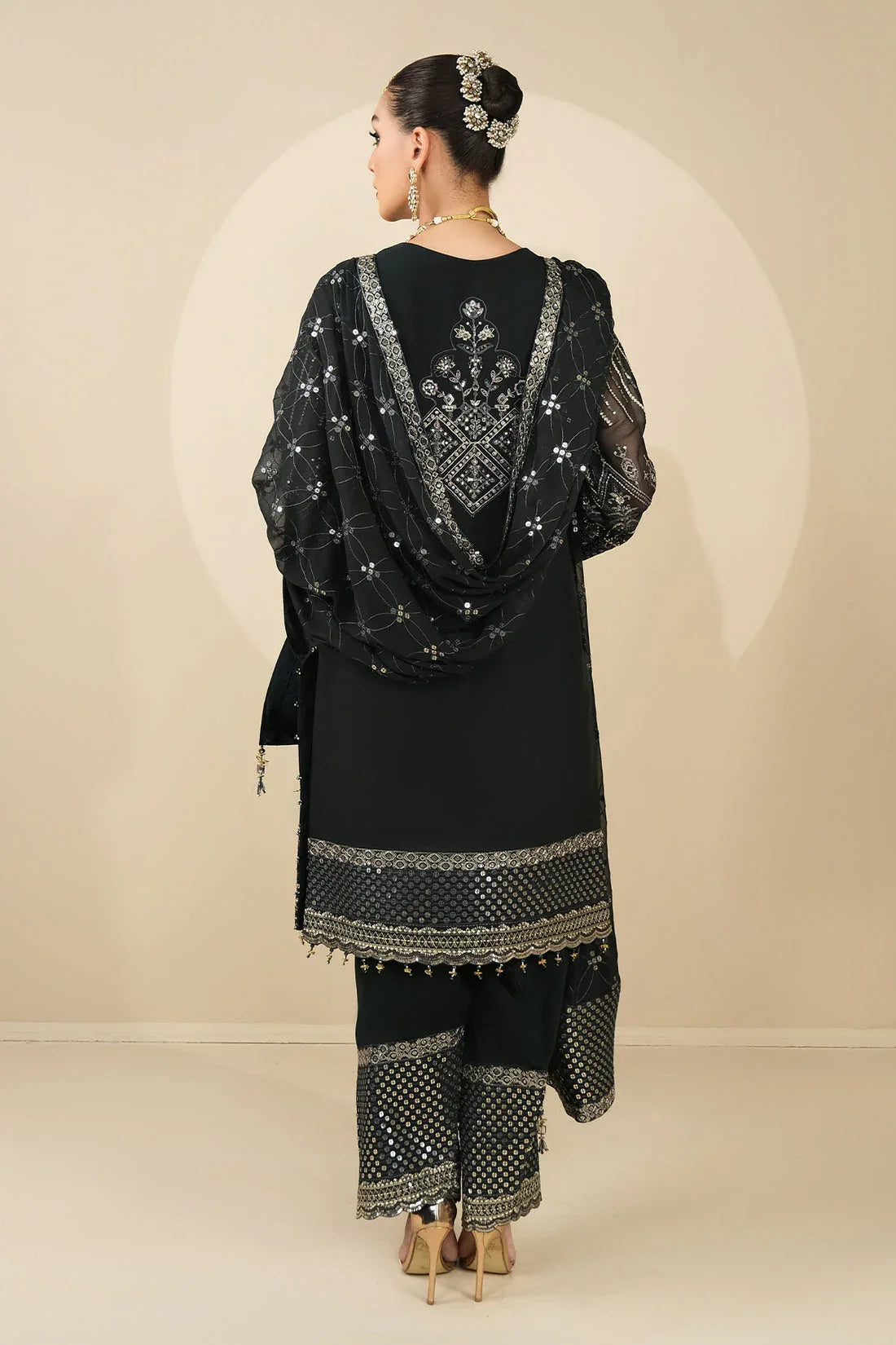 Alizeh | Formals Collection | MINERVA UF-V03D04 - Aqsa Fabrics