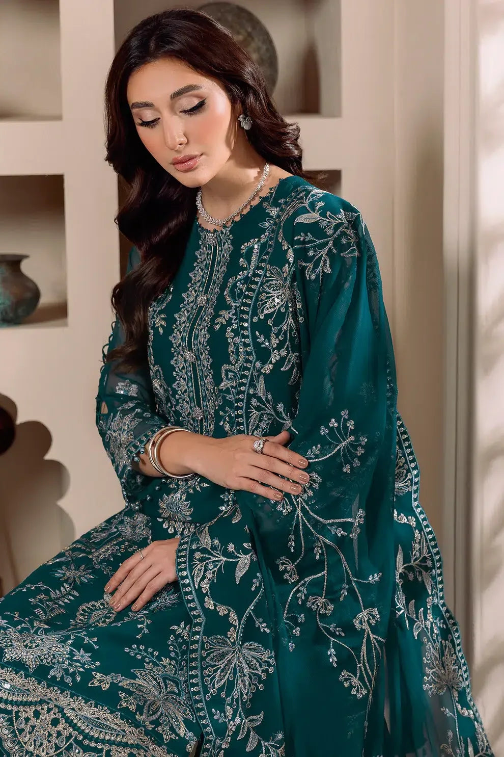 Alizeh | Dua Formals 23 | DUA-V01D02B- LYRA ( ZINC ) - Aqsa Fabrics