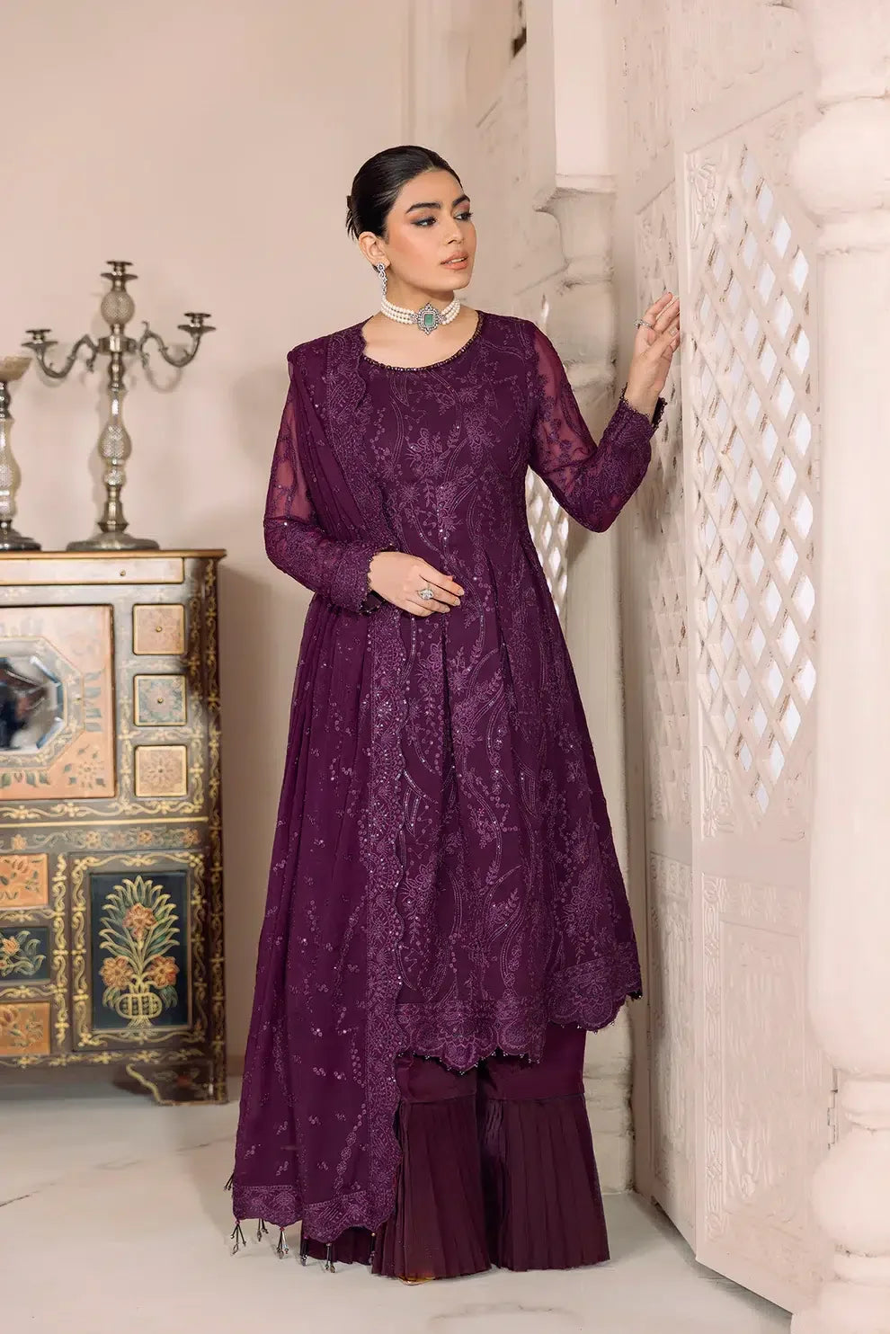 Alizeh | Dua Formals 23 | DUA-V01D03A- SYLVI ( PURPLE ) - Aqsa Fabrics