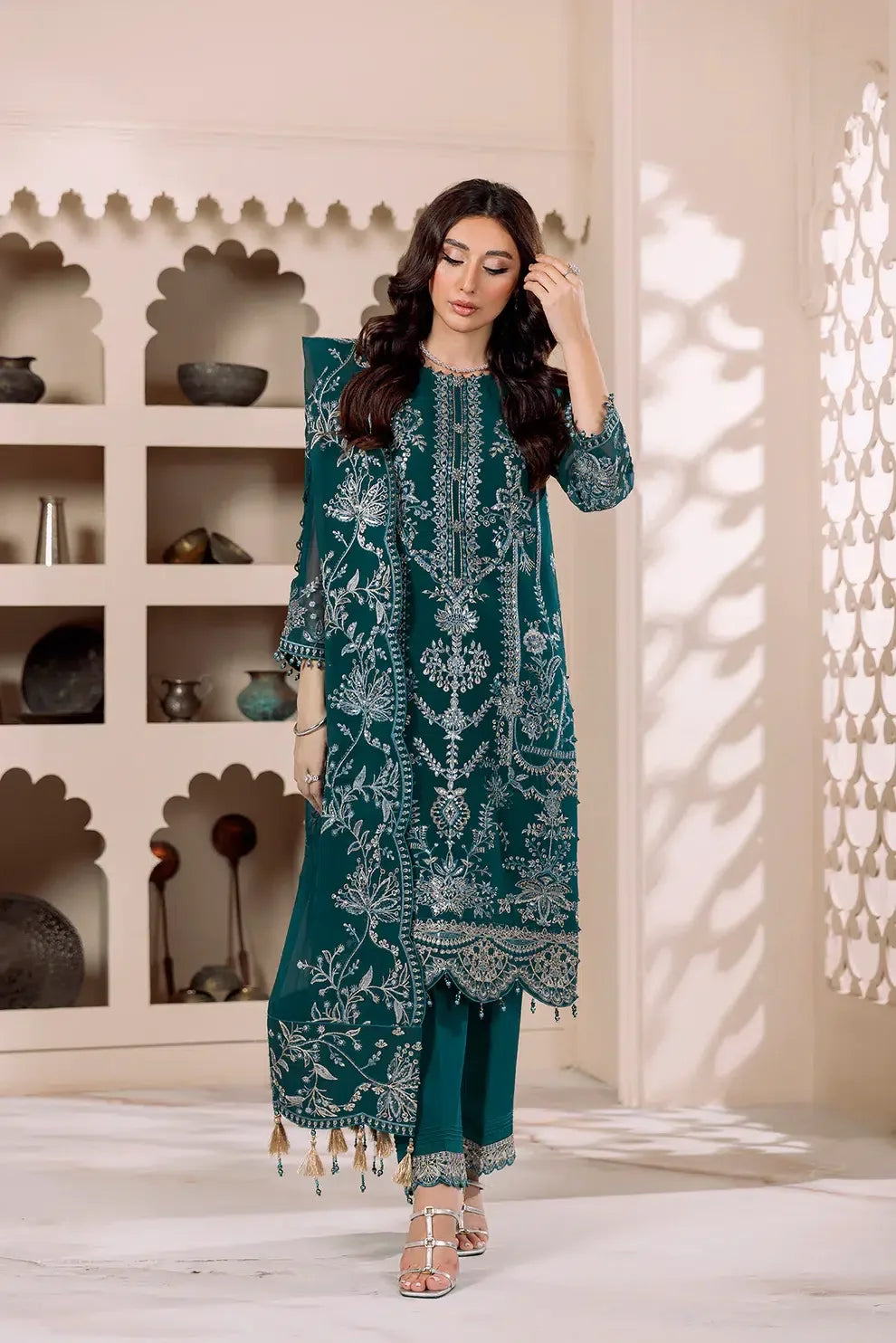 Alizeh | Dua Formals 23 | DUA-V01D02B- LYRA ( ZINC ) - Aqsa Fabrics