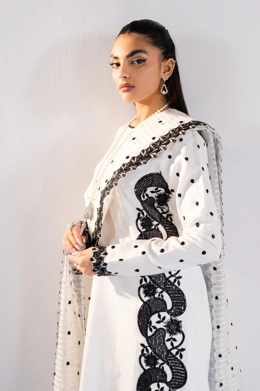 Maryum N Maria | Luna Formals | ARELA - Aqsa Fabrics