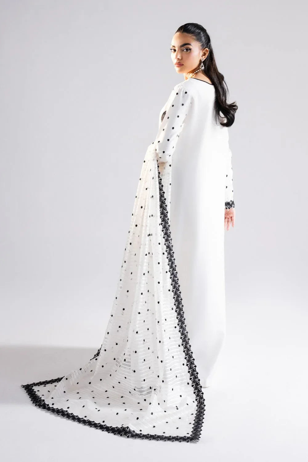 Maryum N Maria | Luna Formals | ARELA - Aqsa Fabrics