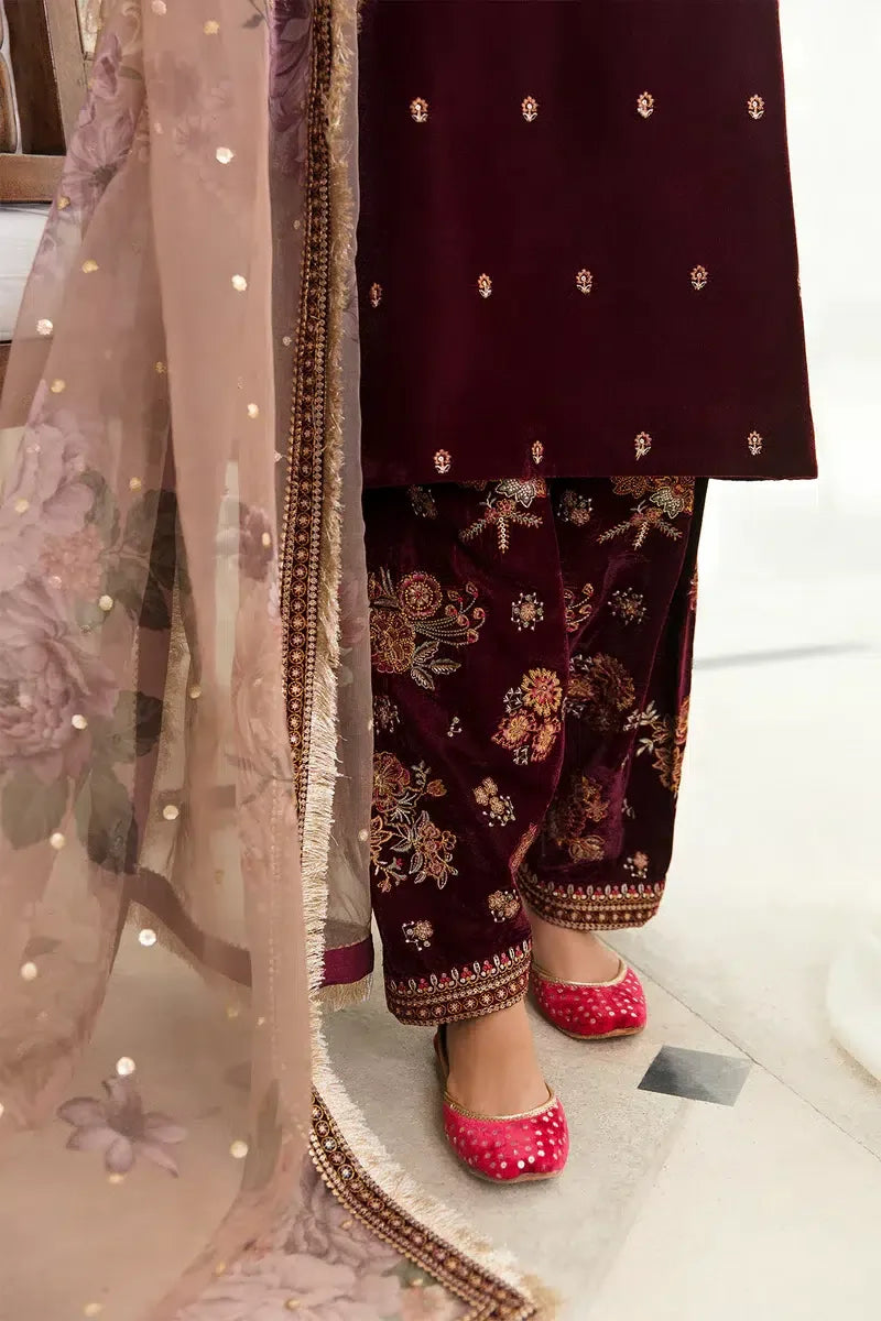Baroque | Jahanara Luxury Velvet 23 | UF-250 - Aqsa Fabrics