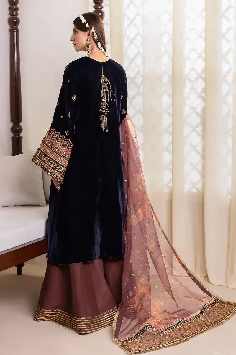 Baroque | Jahanara Luxury Velvet 23 | UF-424 - Aqsa Fabrics